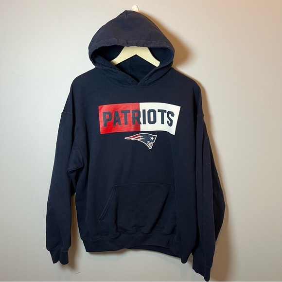 New England Patriots Hoodie Men’s L Navy Blue Red‎ Sweatshirt NFL Pullover - Picture 1 of 5